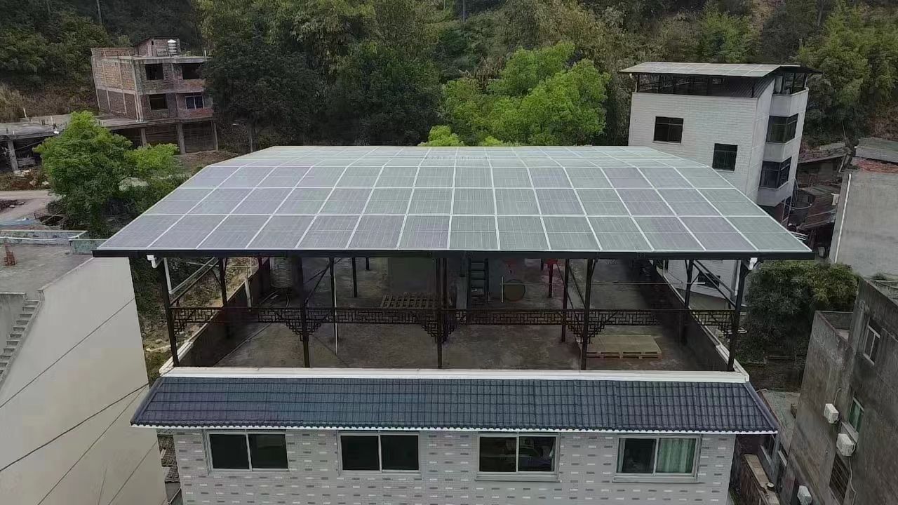 阿坝15kw+10kwh自建别墅家庭光伏储能系统